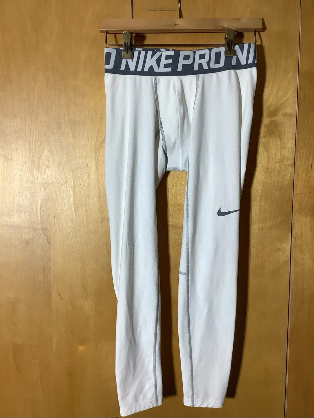 Nike Pro/Pro Combat compression leggings lot of 3, size medium